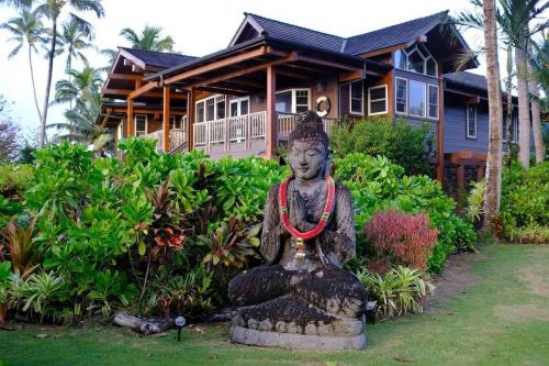 Bali Hai Dream House and Monk Seal